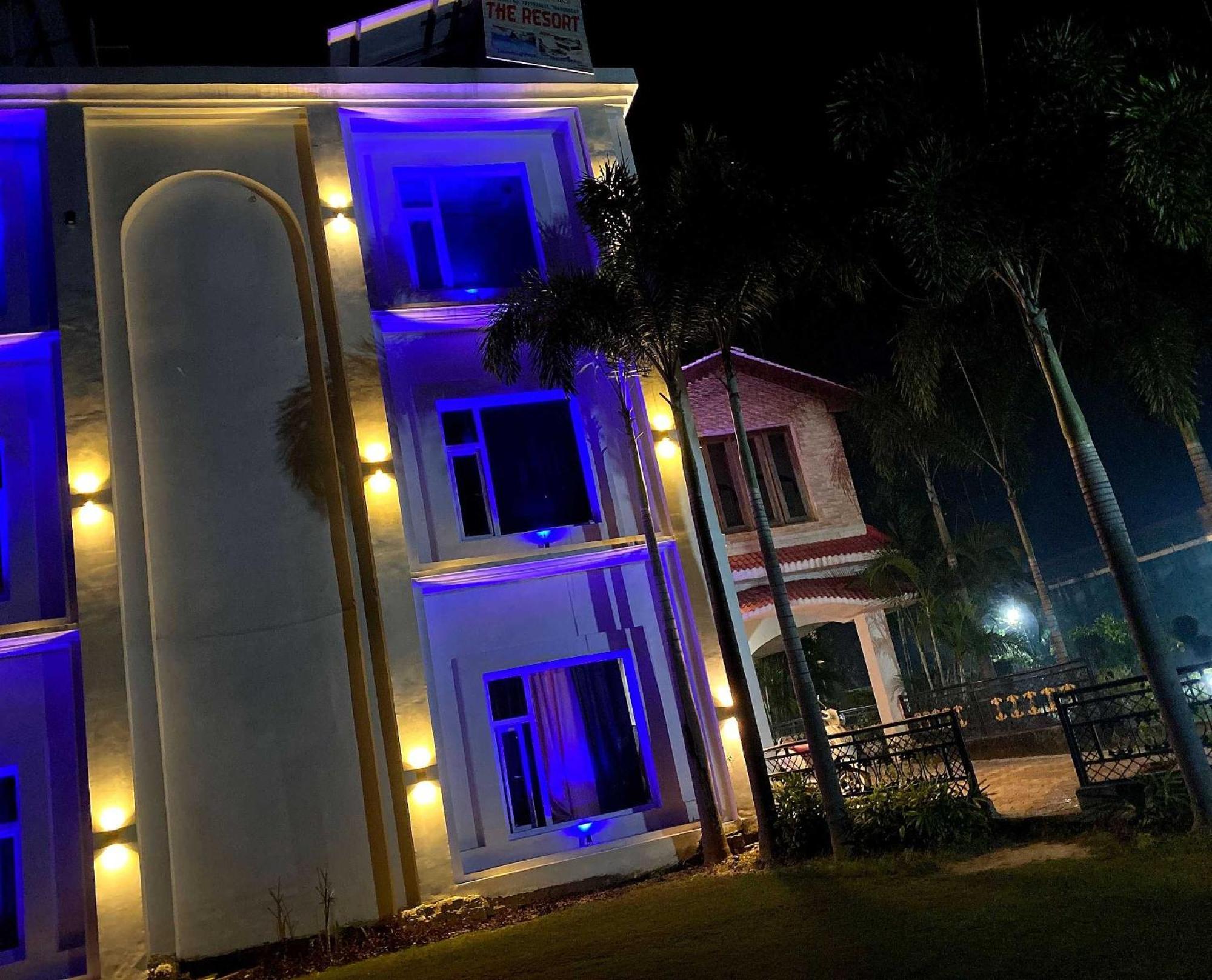 Hotel O The Resort Rāmpur Exterior foto